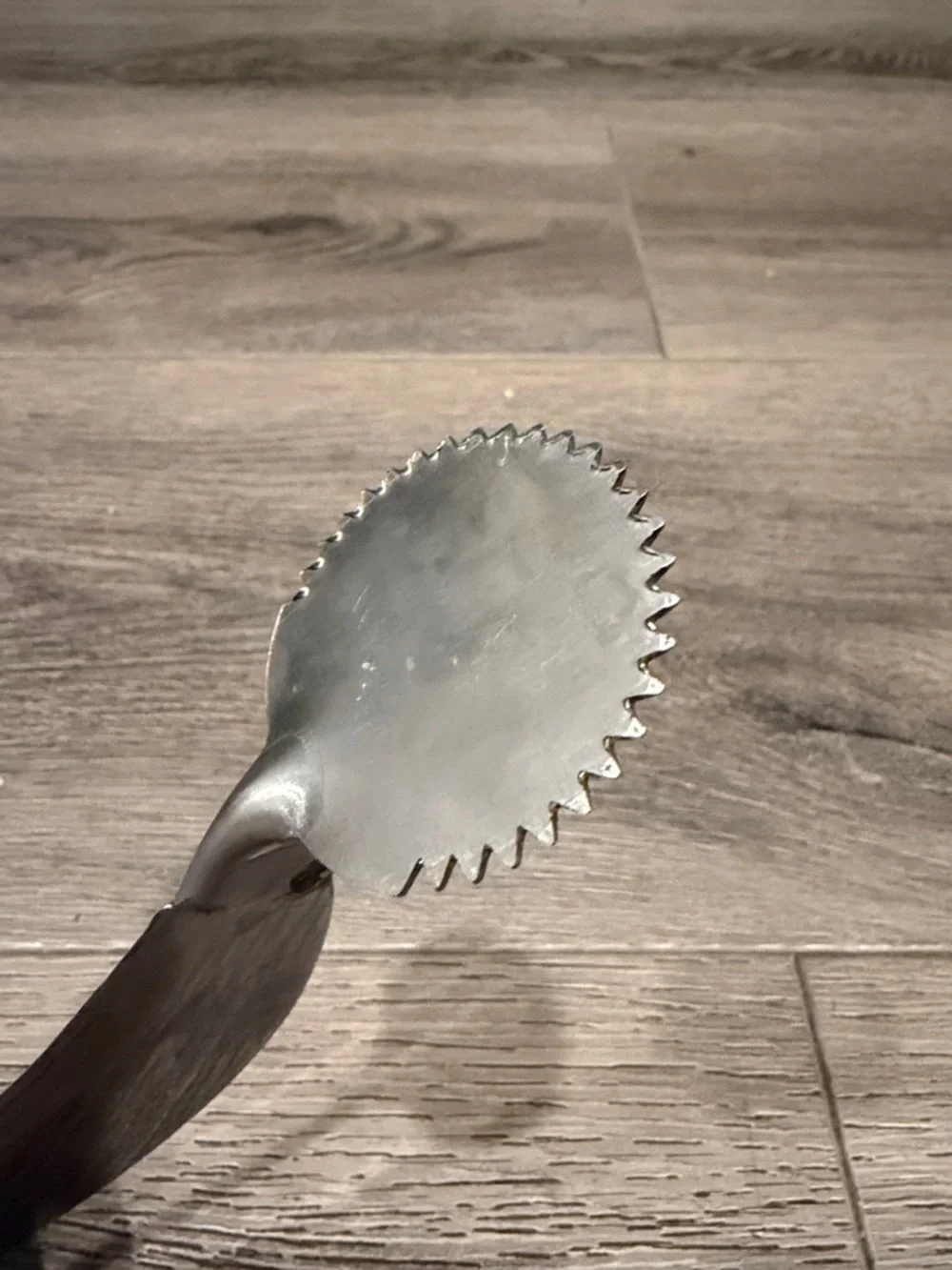 Vintage Stainless Steel cutting Tool Vili - Silver